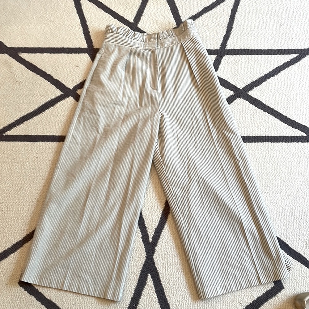 Top shop High Waisted, Wide Leg, Cropped Trouser